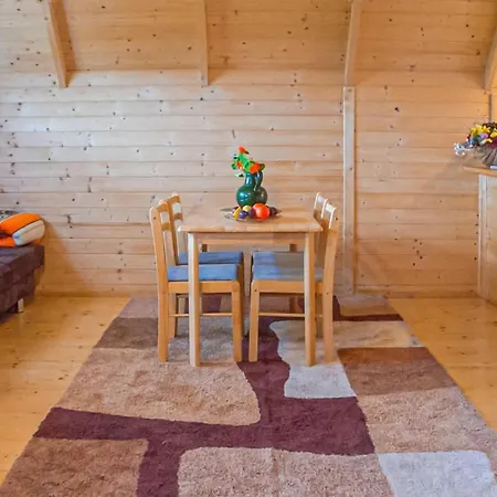 2 Bedroom Stunning In Prázdninový dům *